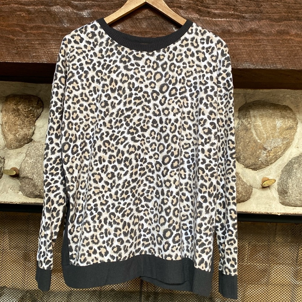 Simply Vera Wang sweater